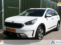Wit Gebruikt 2018 Kia Niro SUV | € 15.950 (Eerlijke prijs)