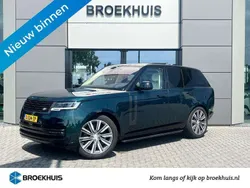 British racing green (groen metallic)beige Gebruikt 2023 Land Rover Range Rover HSE SUV | € 149.800 (Duur)