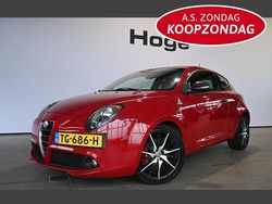 Rood Gebruikt 2015 Alfa Romeo MiTo Quadrifoglio Verde Hatchback | € 8.940 (Super prijs)