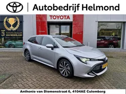 Grijs Gebruikt 2022 Toyota Corolla Stationwagen | € 29.749 (Iets duurder)