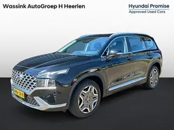 Zwart metallic Gebruikt 2021 Hyundai Santa Fe Comfort SUV | € 35.735 (Eerlijke prijs)