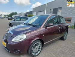 Rood, metallic lak Gebruikt 2007 Lancia Ypsilon Hatchback | € 1.650 (Goede deal)