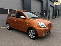 Oranje Gebruikt 2005 Kia Picanto EX Hatchback | € 3.350 (Eerlijke prijs)