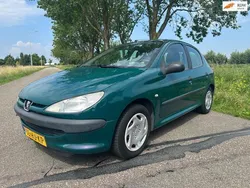 Groen Gebruikt 2001 Peugeot 206 Hatchback | € 599 (Goede deal)