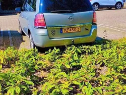 Gebruikt 2008 Opel Zafira Sport MPV | € 3.000 (Eerlijke prijs)