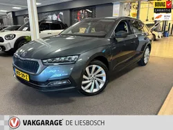 Grijs Gebruikt 2021 Skoda Octavia Business Line Stationwagen | € 21.750 (Super prijs)
