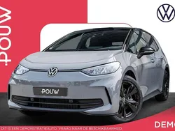 Grijs Gebruikt 2025 VW ID.3 Black Edition Hatchback | € 29.900 (Iets duurder)