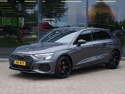 Grijs Gebruikt 2023 Audi A3 Sportback Competition Hatchback | € 40.750