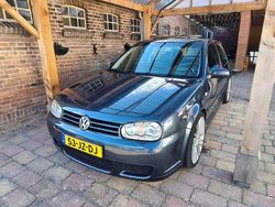 Grijs Gebruikt 2002 VW Golf IV Hatchback | € 7.999 (Duur)