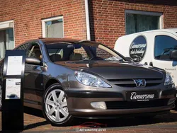 Grijs Gebruikt 2004 Peugeot 607 Sedan | € 4.995