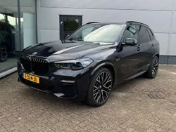 Zwart Gebruikt 2022 BMW X5 Comfort Edition SUV | € 69.950 (Goede deal)