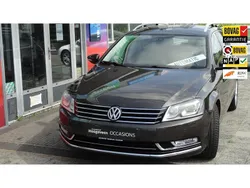 Bruin Gebruikt 2012 VW Passat Highline Stationwagen | € 8.950 (Duur)