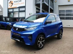 Blauw Nieuw 2024 Aixam Crossover Premium SUV | € 17.950 (Eerlijke prijs)