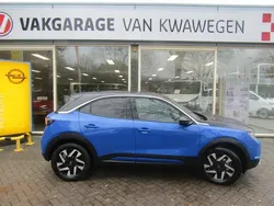 Blauw, metallic lak Gebruikt 2022 Opel Mokka Elegance SUV | € 26.900 (Duur)