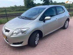 Grijs Gebruikt 2009 Toyota Auris Hatchback | € 4.285 (Eerlijke prijs)