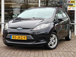 Zwart (metallic) Gebruikt 2009 Ford Fiesta Trend Hatchback | € 4.229 (Eerlijke prijs)