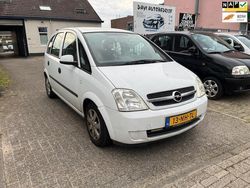 Wit Gebruikt 2003 Opel Meriva Enjoy MPV | € 399 (Eerlijke prijs)