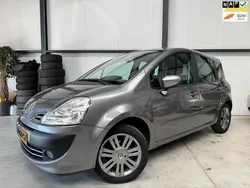 Grijs Gebruikt 2011 Renault Grand Modus Exception MPV | € 6.250 (Eerlijke prijs)