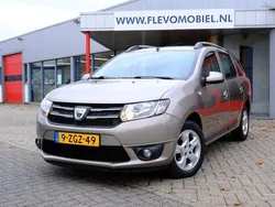 Bruin, metallic lak Gebruikt 2015 Dacia Logan MCV Prestige MPV | € 6.950 (Eerlijke prijs)