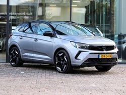 Grijs Gebruikt 2023 Opel Grandland X GSe SUV | € 28.937 (Eerlijke prijs)