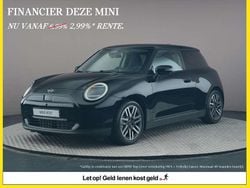 Zwart Nieuw 2025 Mini Cooper Classic Hatchback | € 32.300 (Goede deal)