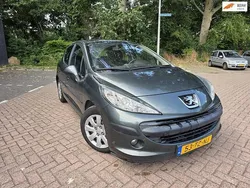 Grijs, metallic lak Gebruikt 2007 Peugeot 207 Hatchback | € 1.499 (Eerlijke prijs)