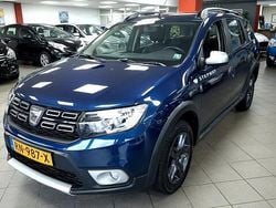 Blauw Gebruikt 2018 Dacia Logan MCV Stepway MPV | € 8.950 (Eerlijke prijs)