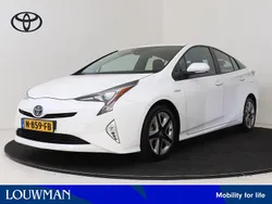 Licht wit metallic Gebruikt 2018 Toyota Prius Executive Hatchback | € 19.995 (Eerlijke prijs)