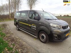 Grijs Gebruikt 2018 Peugeot Traveller Business-Line Van | € 17.999