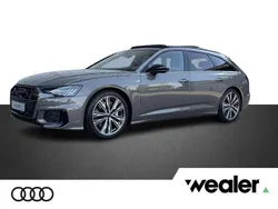 Grijs, metallic lak Nieuw 2025 Audi A6 Competition Stationwagen | € 78.112 (Duur)