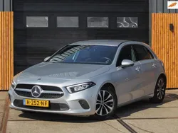 Grijs Gebruikt 2020 Mercedes A180 Business Hatchback | € 18.499 (Super prijs)