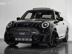 Blauw Gebruikt 2022 Mini Cooper S Hatchback | € 32.900 (Eerlijke prijs)