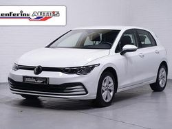 Wit Gebruikt 2021 VW Golf VIII Life Hatchback | € 20.850 (Eerlijke prijs)