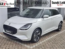 Zwart Nieuw 2025 Suzuki Swift Style Hatchback | € 24.098 (Eerlijke prijs)