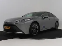 Grijs metallic Gebruikt 2023 Toyota Mirai Sedan | € 45.950