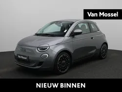 Grijs Gebruikt 2023 Fiat 500e La Prima Hatchback | € 23.400 (Eerlijke prijs)