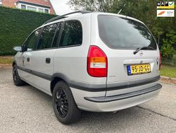 Grijs Gebruikt 2002 Opel Zafira Elegance MPV | € 1.500 (Eerlijke prijs)