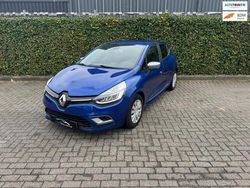 Blauw Gebruikt 2017 Renault Clio IV GT-Line Hatchback | € 7.699 (Eerlijke prijs)