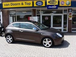 Bruin Gebruikt 2012 Alfa Romeo MiTo Progression Hatchback | € 7.950