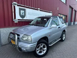 Grijs Gebruikt 2000 Suzuki Grand Vitara SUV | € 3.450