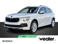 Wit, metallic lak Nieuw 2025 Skoda Kamiq Selection SUV | € 32.440 (Eerlijke prijs)