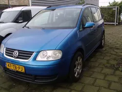 Blauw Gebruikt 2006 VW Touran MPV | € 2.200 (Duur)