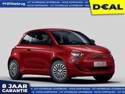 Rood Nieuw 2025 Fiat 500e Red Hatchback | € 22.888 (Super prijs)