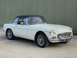 Witsnowberry white Gebruikt 1967 MG C Cabriolet | € 29.812