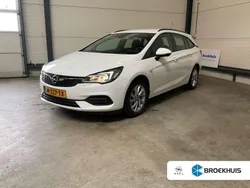 Wit Gebruikt 2020 Opel Astra Edition Stationwagen | € 13.900 (Eerlijke prijs)
