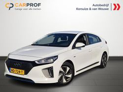 Wit Gebruikt 2016 Hyundai Ioniq Comfort Hatchback | € 13.949 (Eerlijke prijs)