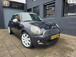 Zwart Gebruikt 2008 Mini Cooper Hatchback | € 2.699 (Eerlijke prijs)