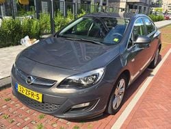 Grijs Gebruikt 2012 Opel Astra Cosmo Sedan | € 4.500 (Goede deal)