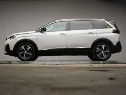 Wit Gebruikt 2019 Peugeot 5008 Allure MPV | € 18.945 (Goede deal)