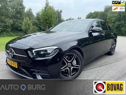 Zwart Gebruikt 2022 Mercedes E200 Business Sedan | € 35.950 (Eerlijke prijs)